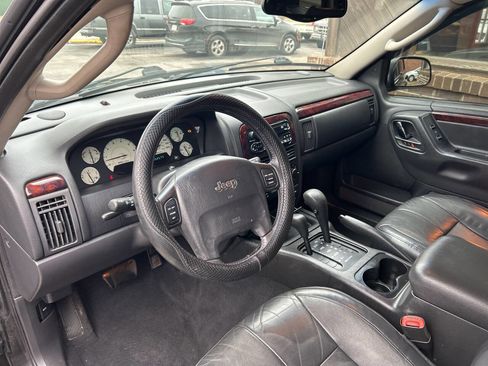 Used 2002 Jeep Grand Cherokee Limited image 10