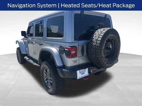 Used 2018 Jeep Wrangler Unlimited Rubicon AWD/4WD image 3
