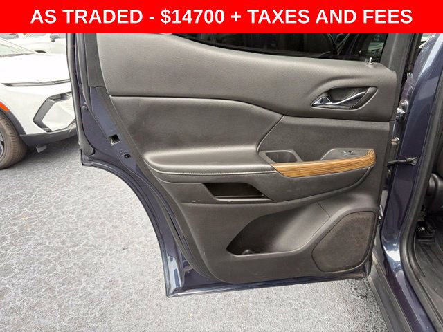 Used 2019 GMC Acadia SLE w/ LPO, Floor Liner Package FWD image 13