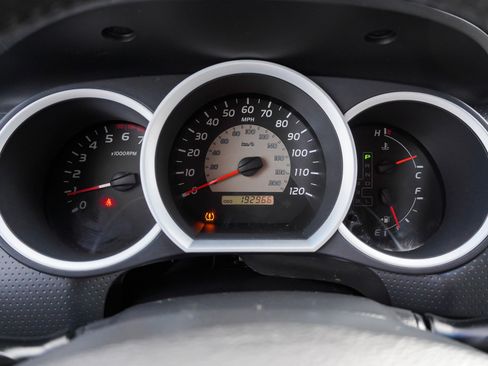 Used 2011 Toyota Tacoma 4x4 Double Cab w/ SR5 Pkg #2 image 37