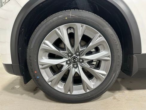 New 2026 MAZDA CX-90 Plug-In Hybrid w/ Preferred image 25