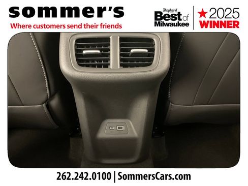 Used 2023 Buick Envision Preferred w/ Sport Touring Package AWD/4WD image 22