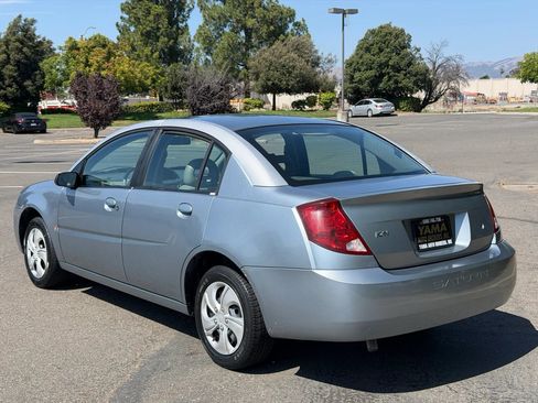 Used 2003 Saturn ION Level 2 FWD image 3