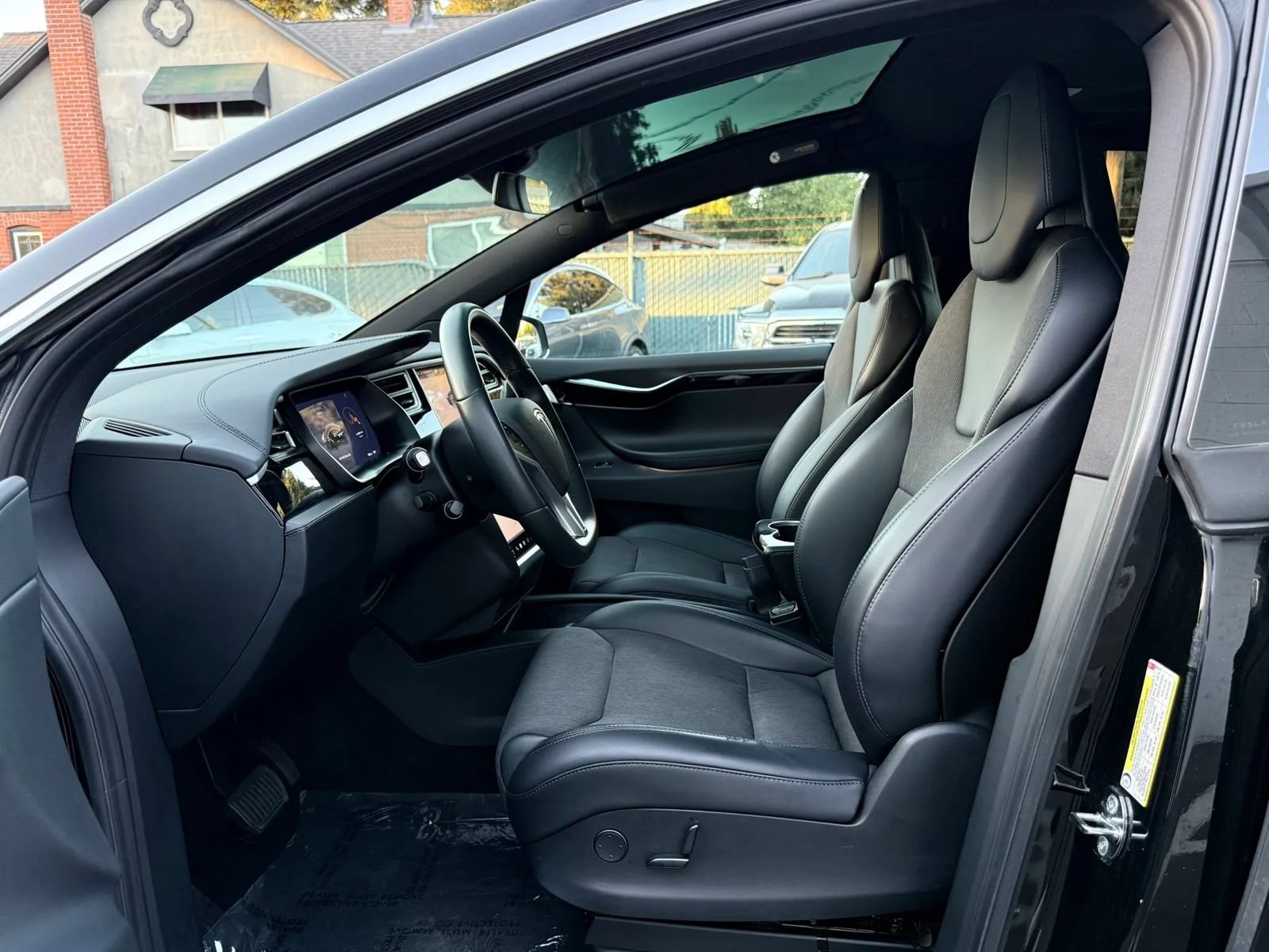 Used 2017 Tesla Model X 100D AWD/4WD image 11