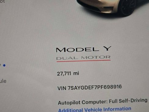 Used 2023 Tesla Model Y Long Range image 3