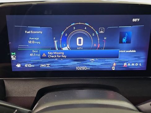 Used 2025 Chevrolet Traverse Z71 w/ Driver Confidence Package AWD/4WD image 22