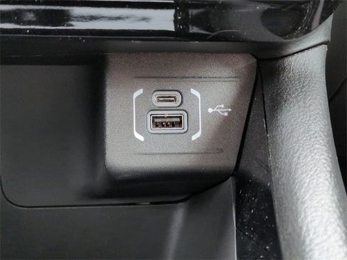 New 2026 Jeep Compass Latitude image 20