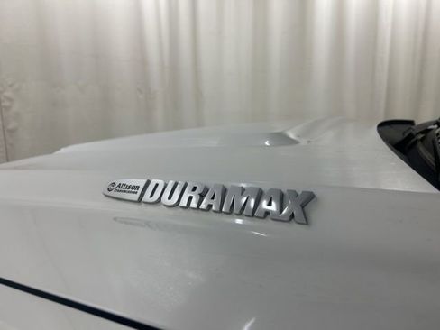 Used 2019 GMC Sierra 2500 SLT w/ Duramax Plus Package image 7