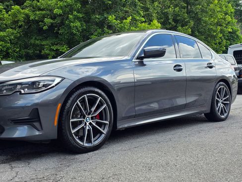 Used 2022 BMW 330i Sedan w/ Premium Package RWD image 3