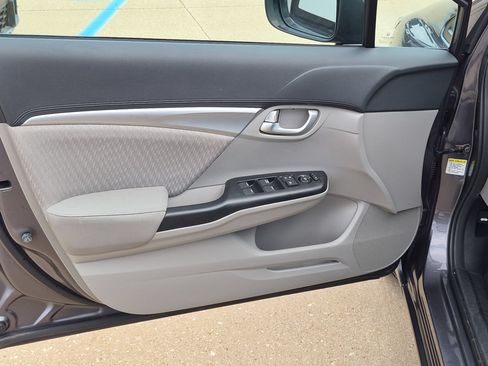 Used 2014 Honda Civic EX image 12