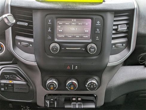 Used 2021 RAM 3500 Big Horn image 16