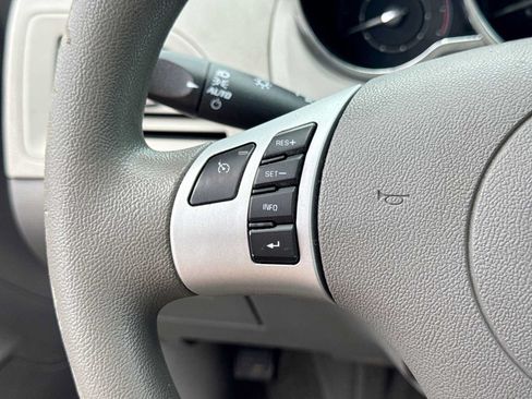 Used 2009 Chevrolet Malibu LS FWD image 22