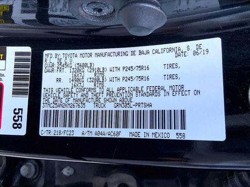 Used 2019 Toyota Tacoma SR5 AWD/4WD image 33