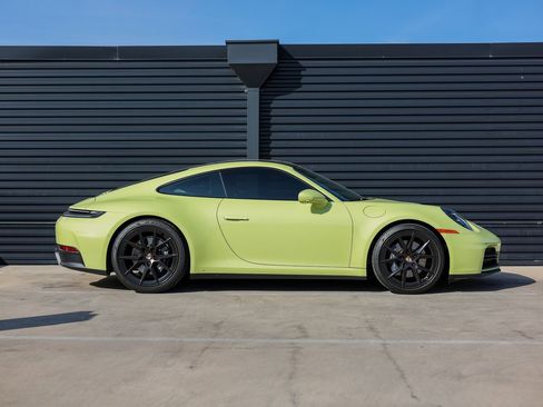 Certified 2025 Porsche 911 Carrera image 8