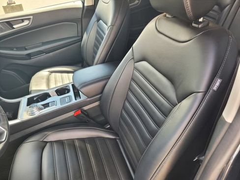 Certified 2024 Ford Edge SEL w/ Convenience Package AWD/4WD image 11