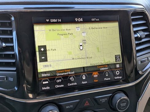 Used 2020 Jeep Grand Cherokee Overland image 13