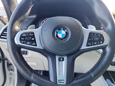 Used 2020 BMW X5 M50i w/ Executive Package image 18