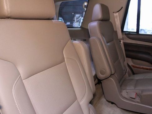 Used 2015 Chevrolet Tahoe LTZ image 11