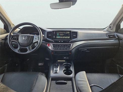 Certified 2022 Honda Pilot Special Edition image 11