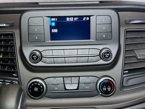 New 2025 Ford Transit 250 Low Roof RWD image 9