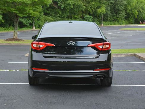 Used 2017 Hyundai Sonata SE FWD image 6