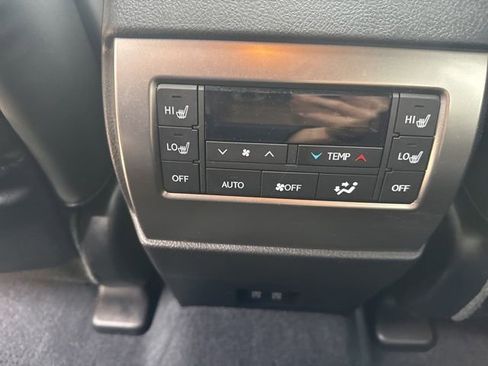 Used 2023 Lexus GX 460 Premium w/ Premium Plus Package image 32