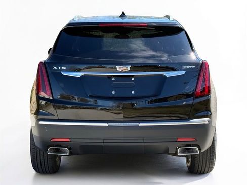 New 2026 Cadillac XT5 Luxury image 11