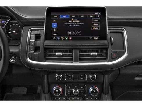 Used 2022 GMC Yukon XL AT4 AWD/4WD image 13