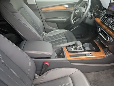 Certified 2023 Audi Q5 2.0T Premium w/ Convenience Package AWD/4WD image 20