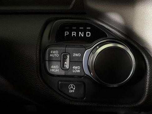 Used 2019 RAM 1500 Big Horn AWD/4WD image 22