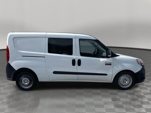Used 2018 RAM ProMaster City Tradesman image 5