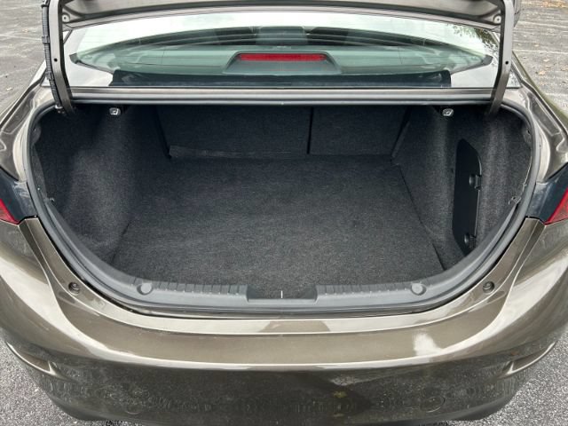 Used 2015 MAZDA MAZDA3 i Sport FWD image 30