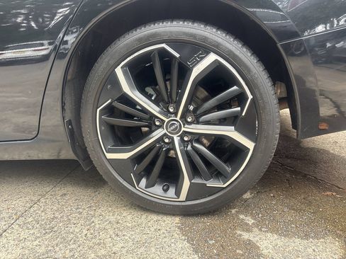 Used 2023 Nissan Altima 2.5 SR FWD image 16