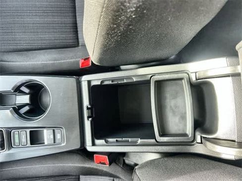 Used 2025 Honda Civic LX image 27
