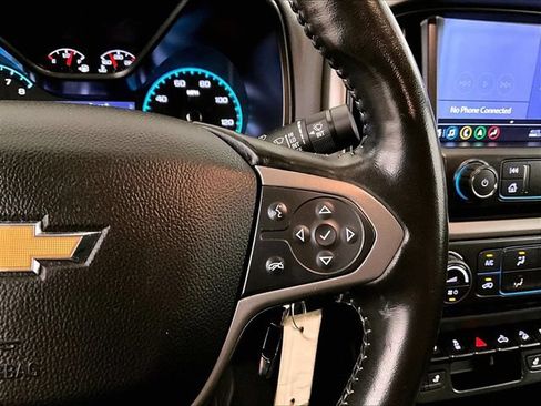 Used 2019 Chevrolet Colorado Z71 AWD/4WD image 18