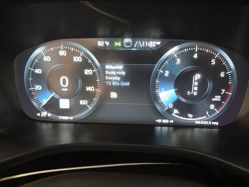 Used 2018 Volvo XC60 T6 Inscription w/ Luxury Seat Package AWD/4WD image 13
