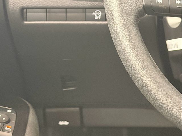 Certified 2025 Nissan Kicks S FWD image 30
