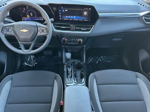 New 2026 Chevrolet TrailBlazer LT FWD image 17