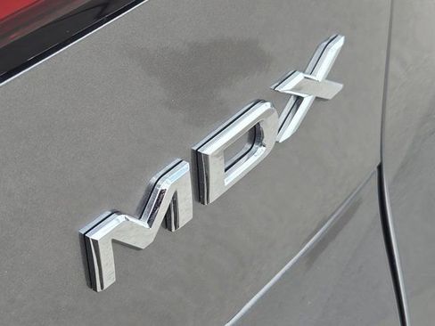 Certified 2026 Acura MDX FWD w/ Technology Package image 11