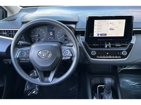 Used 2023 Toyota Corolla LE image 16