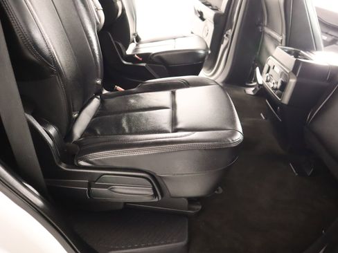 Used 2020 Ford Expedition XLT w/ Equipment Group 202A image 16