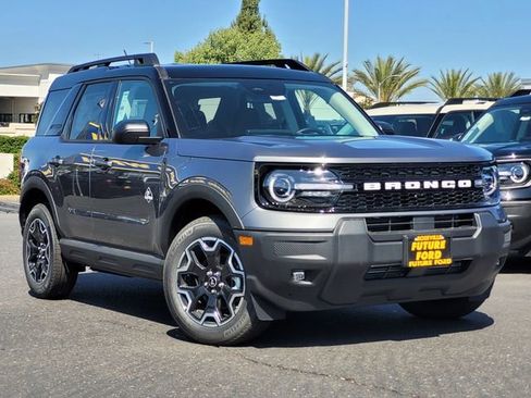 New 2025 Ford Bronco Sport Outer Banks w/ Outer Banks Tech Package+ image 1