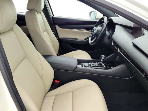 Used 2019 MAZDA MAZDA3 Hatchback FWD image 21