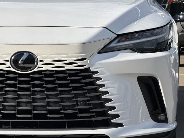 Used 2025 Lexus RX 350 FWD w/ Technology Package image 8
