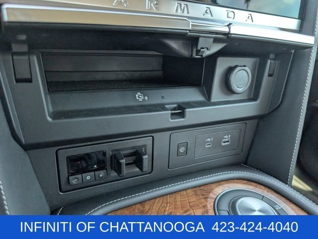 Used 2023 Nissan Armada SL w/ Captain's Chairs Package RWD image 17
