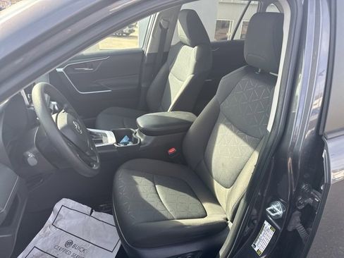 Used 2024 Toyota RAV4 XLE image 20