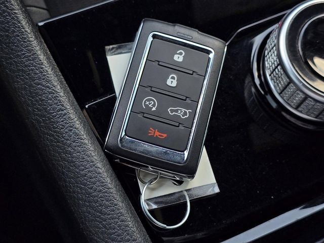Used 2023 Jeep Grand Cherokee L Laredo AWD/4WD image 35