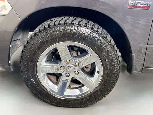 Used 2017 RAM 1500 Express w/ Express Value Package image 13