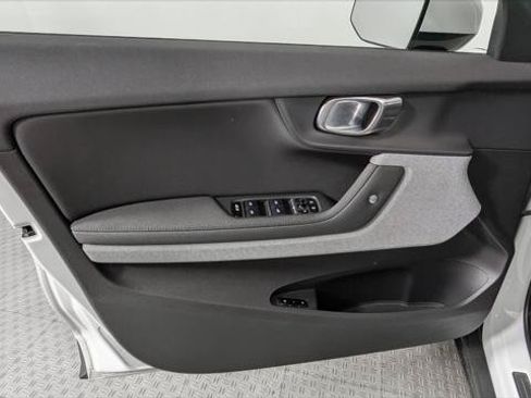 Used 2022 Polestar Polestar 2 w/ Plus Package AWD/4WD image 12