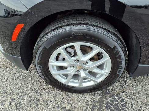 Used 2024 Chevrolet Equinox LT FWD image 44